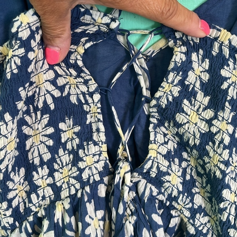 American Eagle daisy print romper - Picture 5 of 8